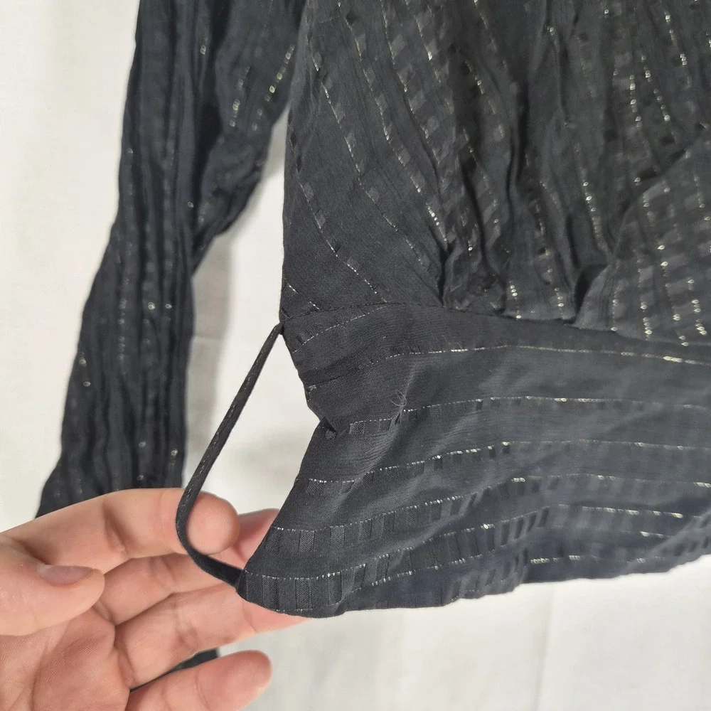 Banana Republic Black Metallic Stripe Wrap Blouse Women's Size 4 Puff Sleeve